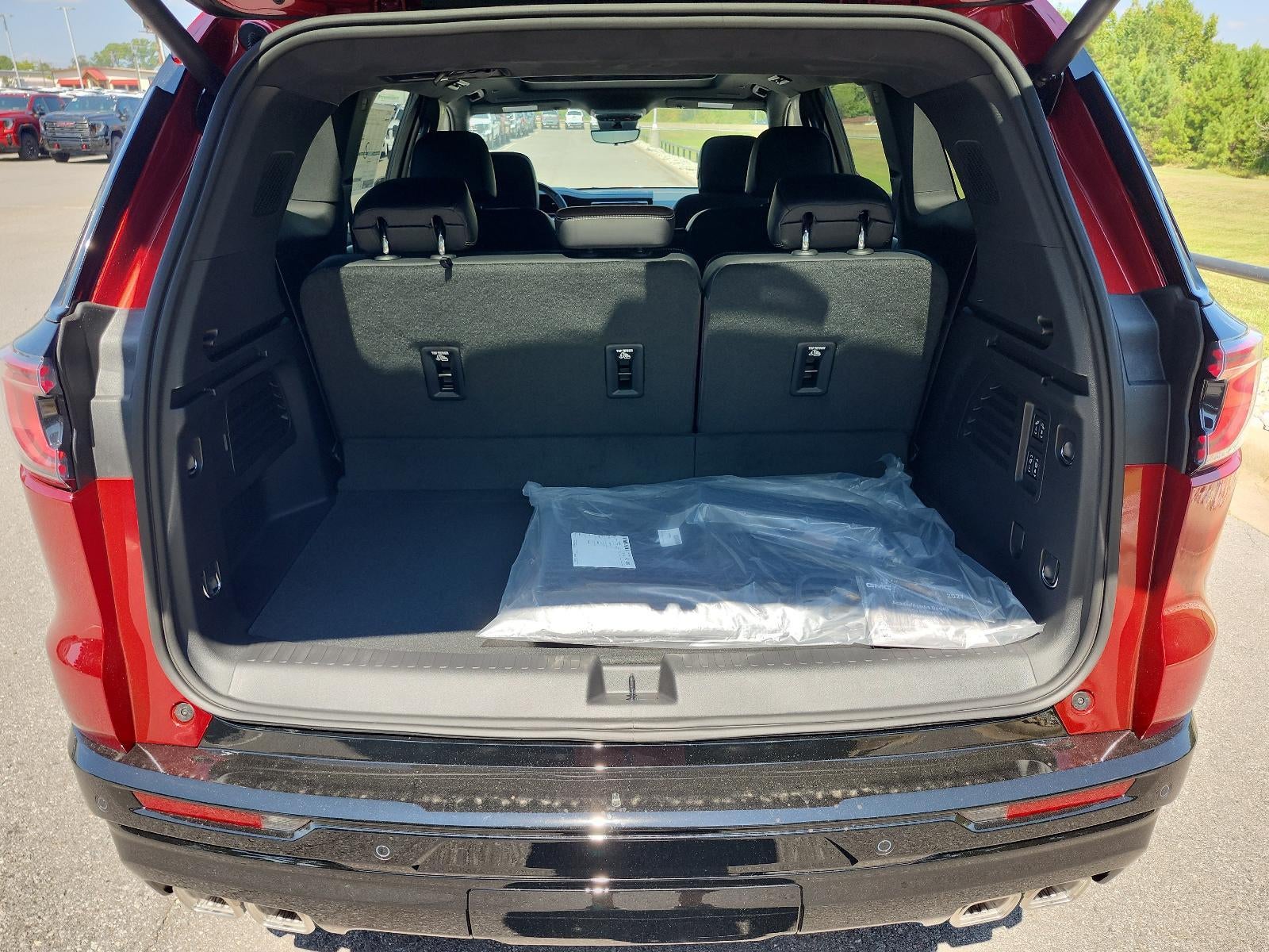 2027 GMC Acadia FWD Denali Ultimate