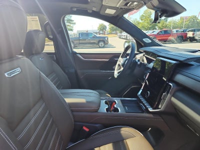 2027 GMC Acadia FWD Denali Ultimate