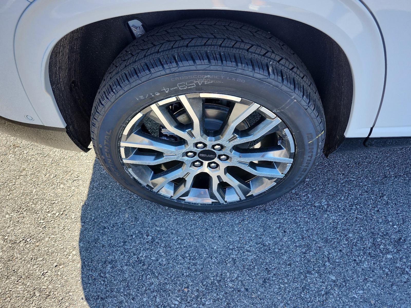 2026 GMC Acadia FWD Denali Ultimate