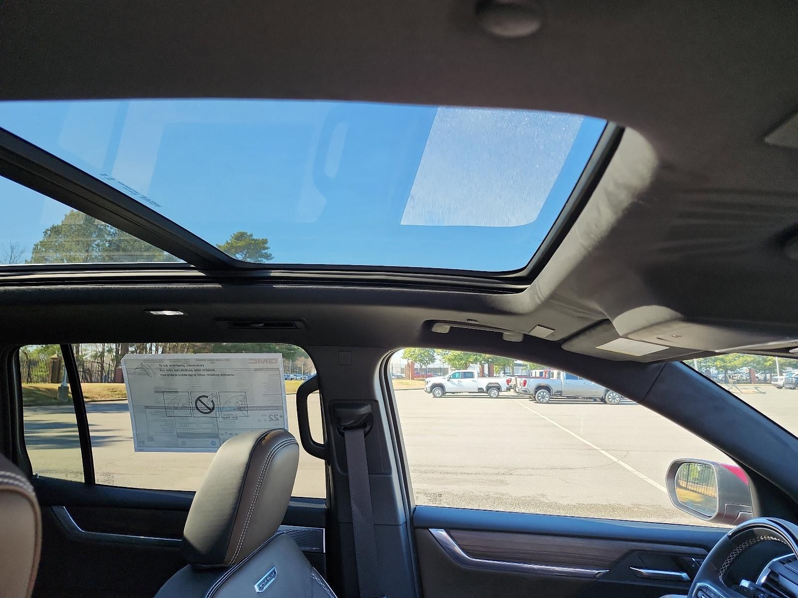 2026 GMC Acadia FWD Denali Ultimate