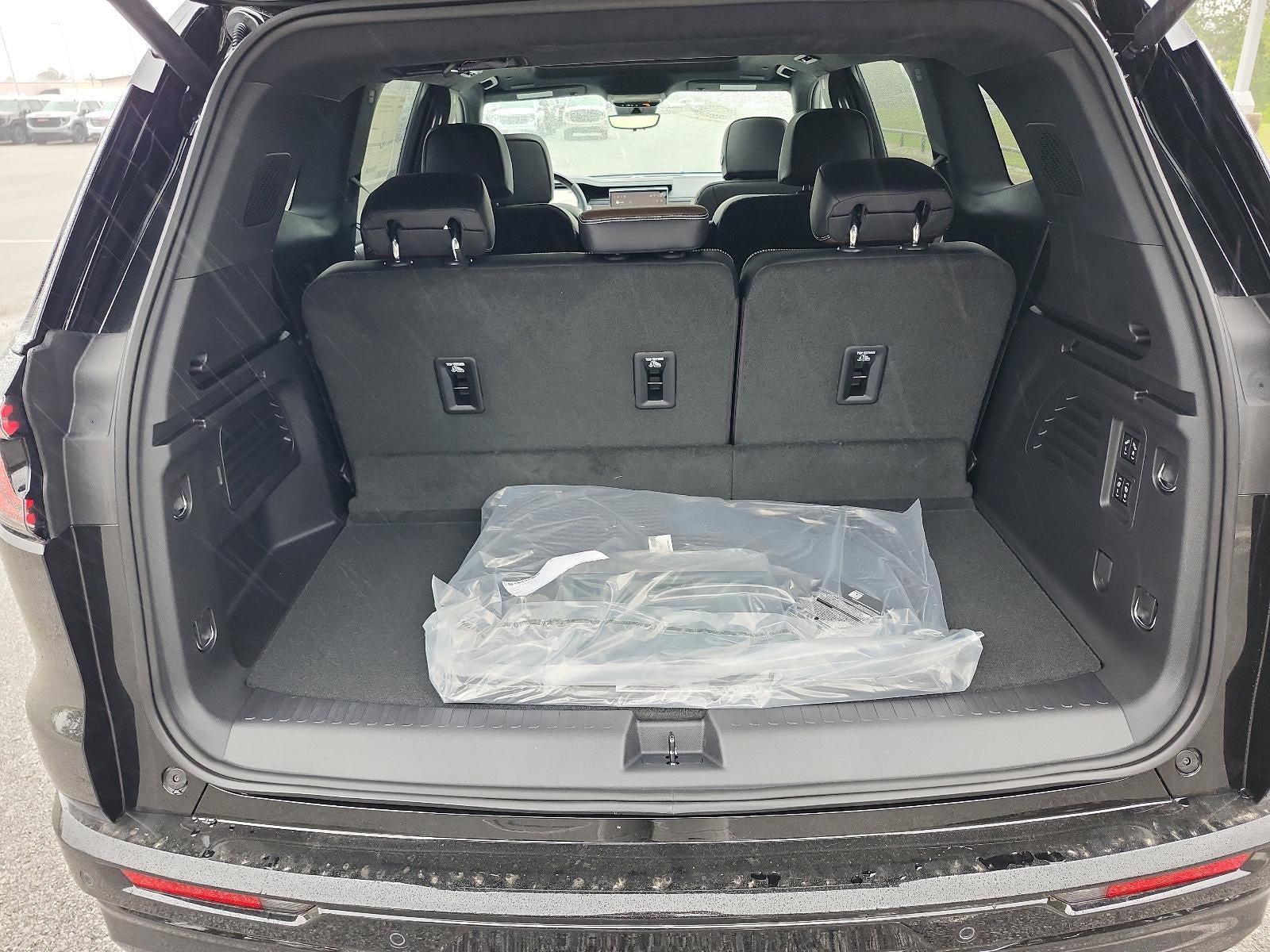 2026 GMC Acadia FWD Denali Ultimate