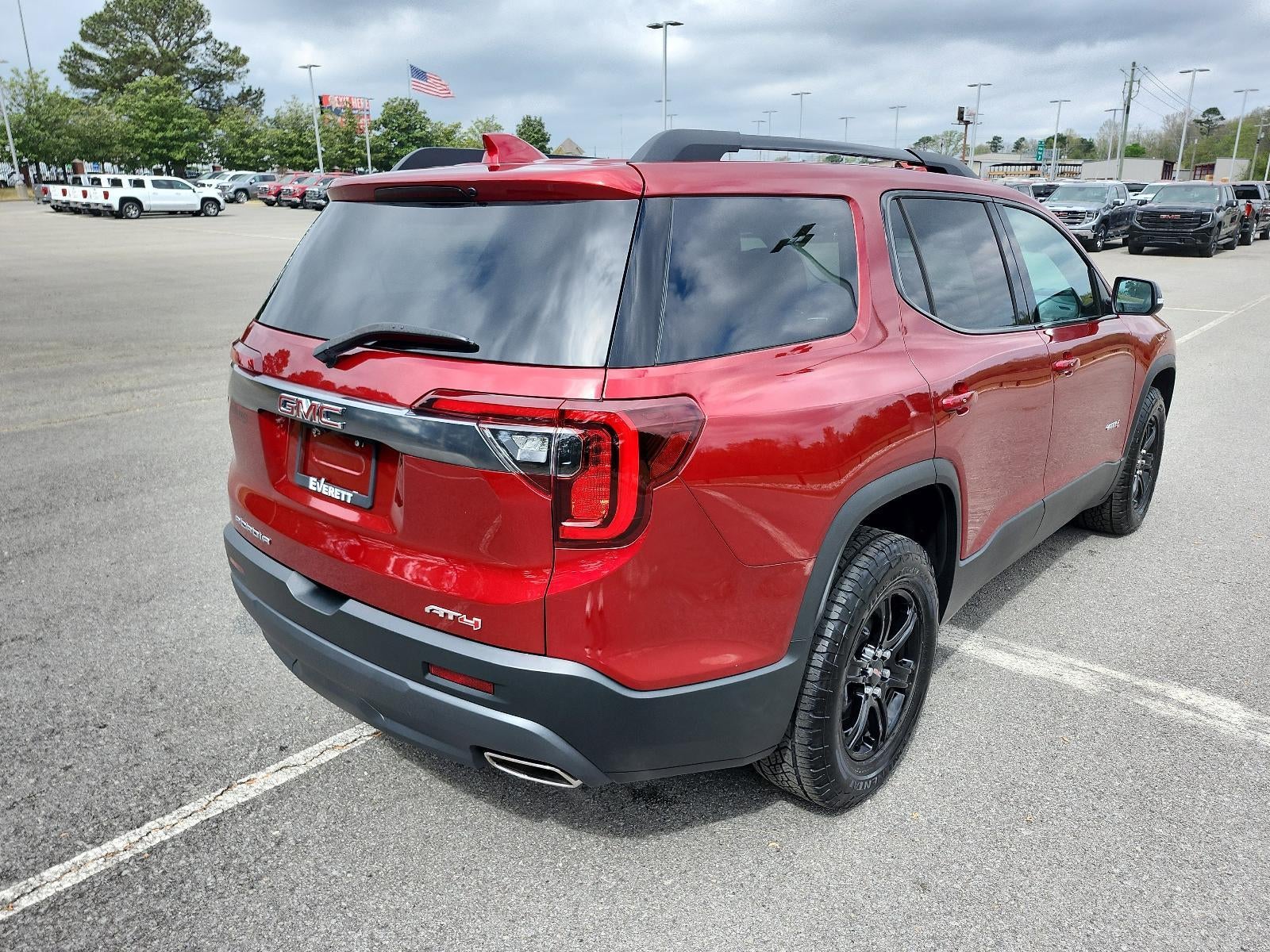 2023 GMC Acadia AT4
