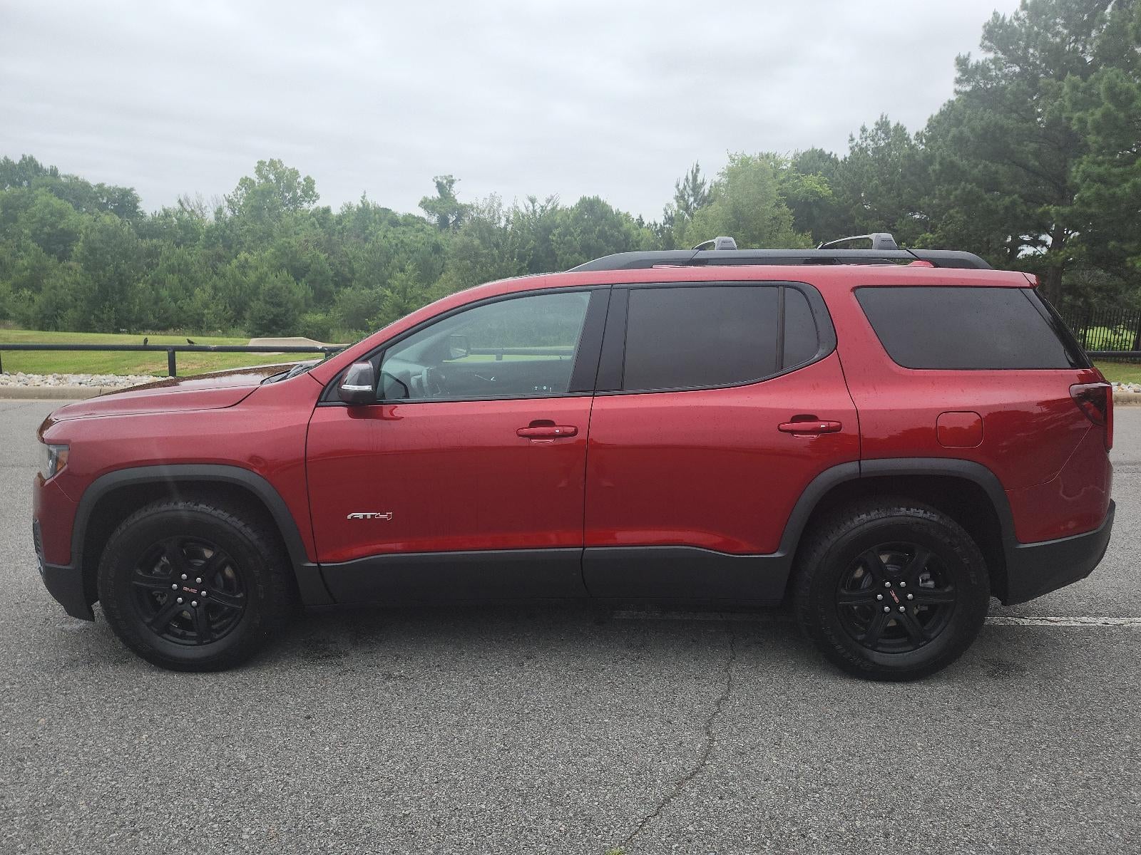 2022 GMC Acadia AT4