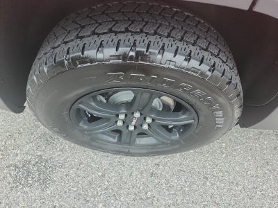 2022 GMC Acadia AT4