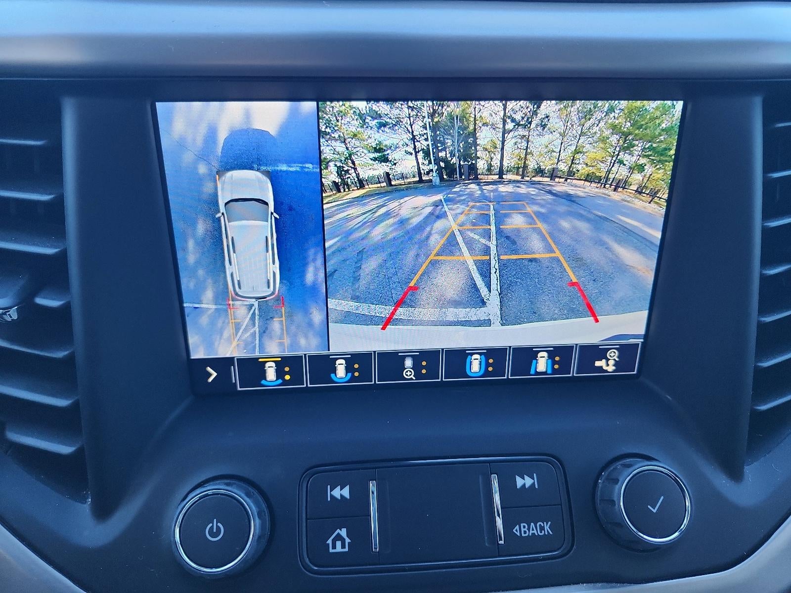 2020 GMC Acadia Denali