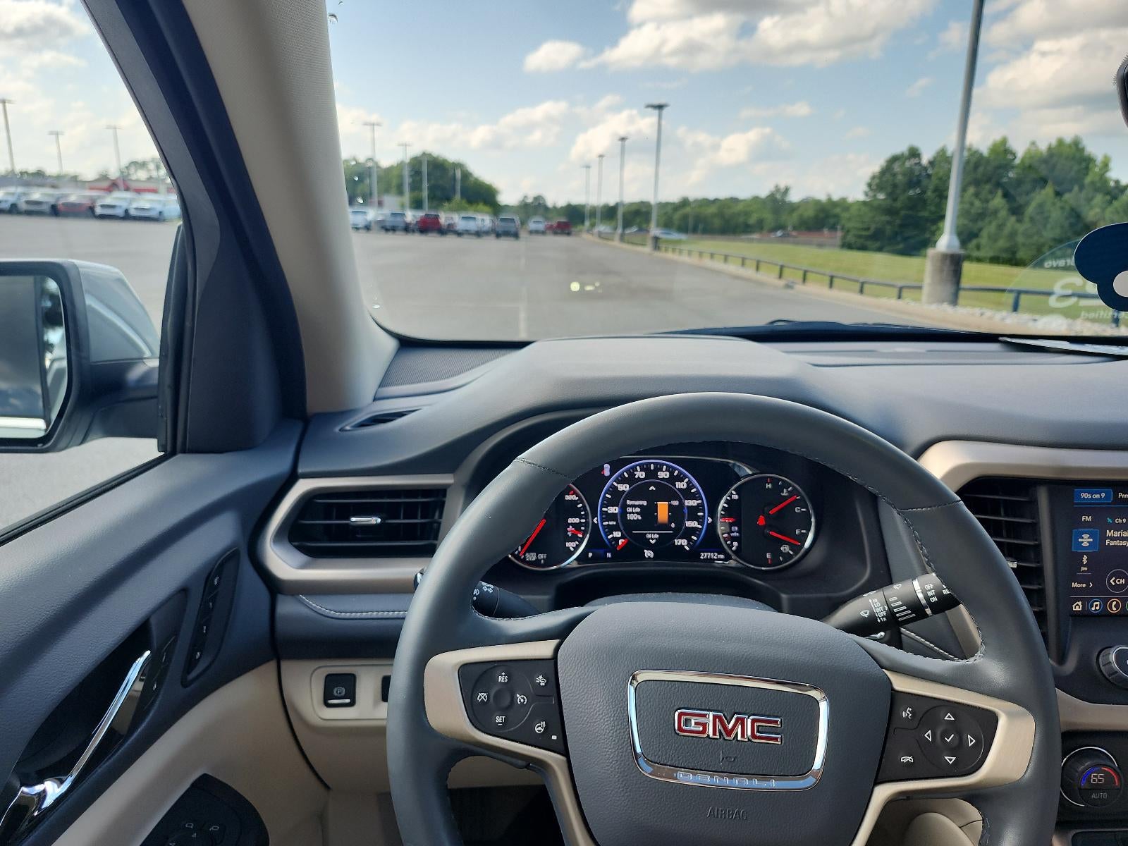 2023 GMC Acadia Denali