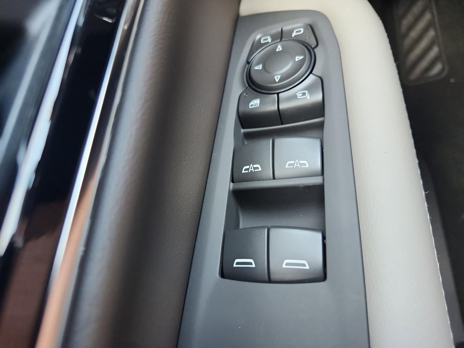 2026 GMC Yukon 2WD 4dr Elevation