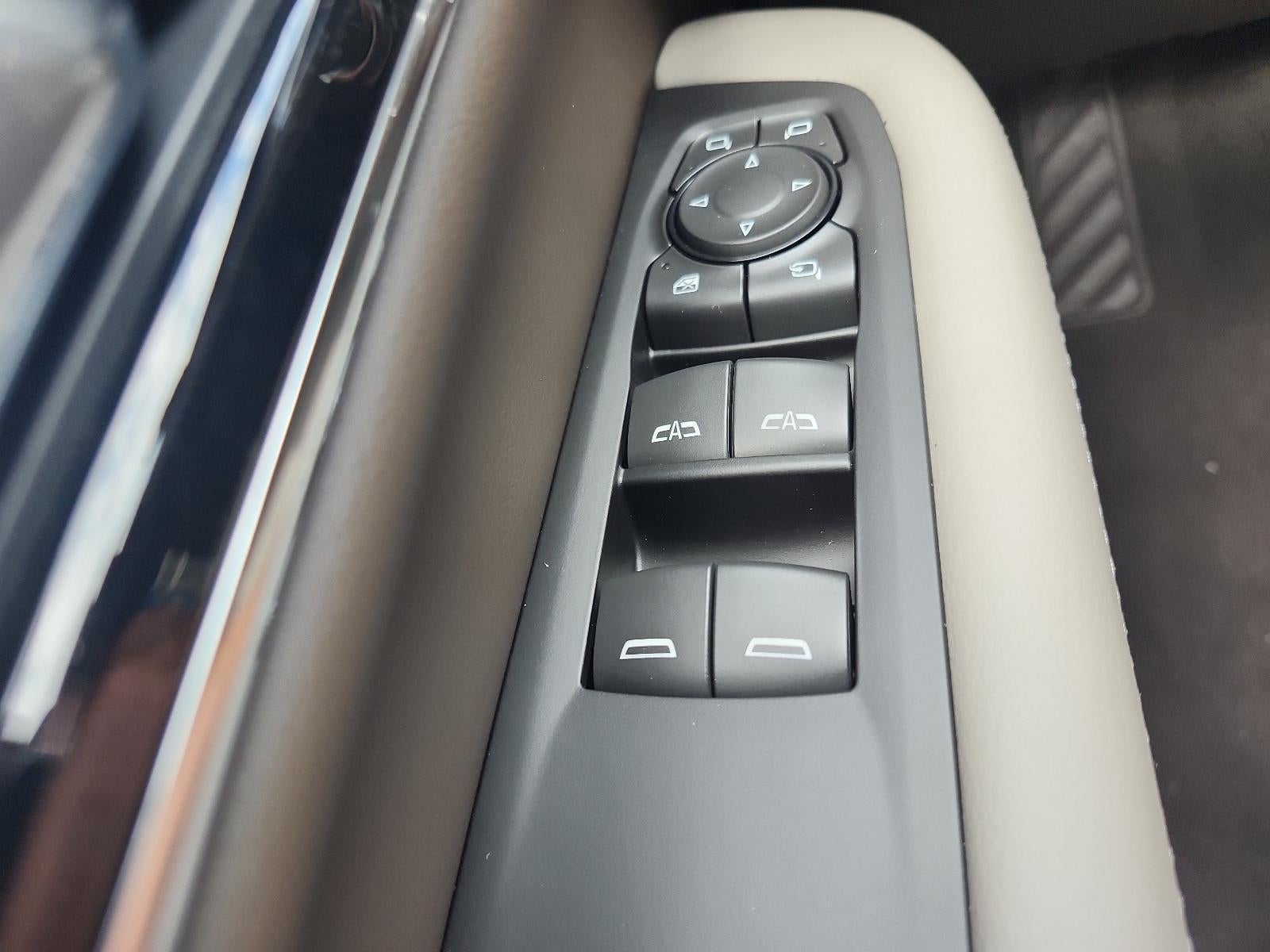 2027 GMC Yukon 2WD 4dr Elevation