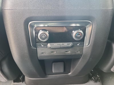 2026 GMC Yukon XL 2WD 4dr Elevation