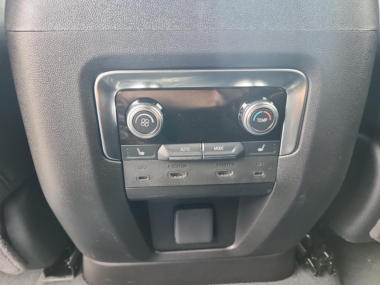 2026 GMC Yukon XL 2WD 4dr Elevation