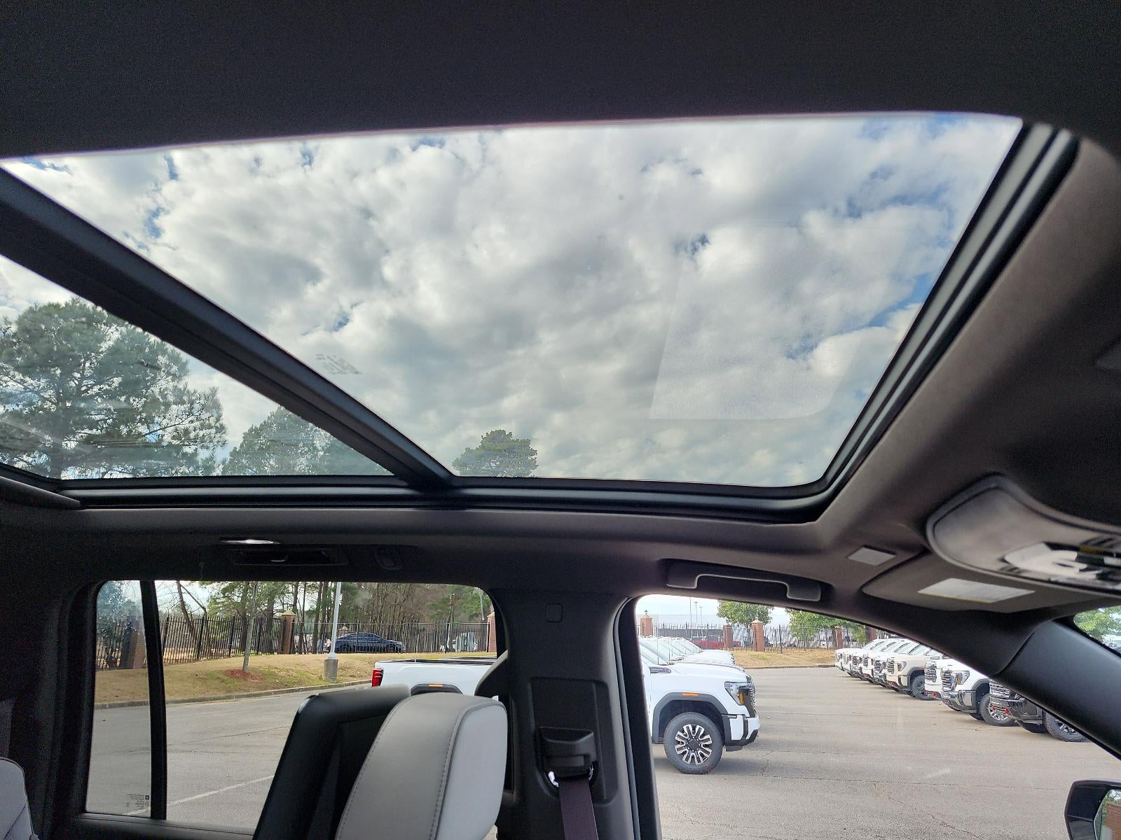 2026 GMC Yukon XL 2WD 4dr Elevation