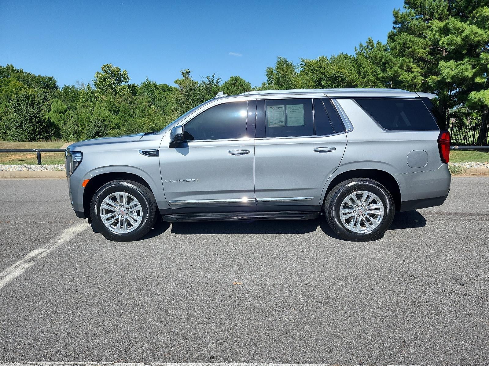 2024 GMC Yukon SLT