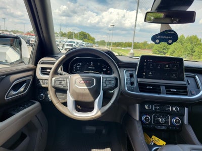 2023 GMC Yukon SLT