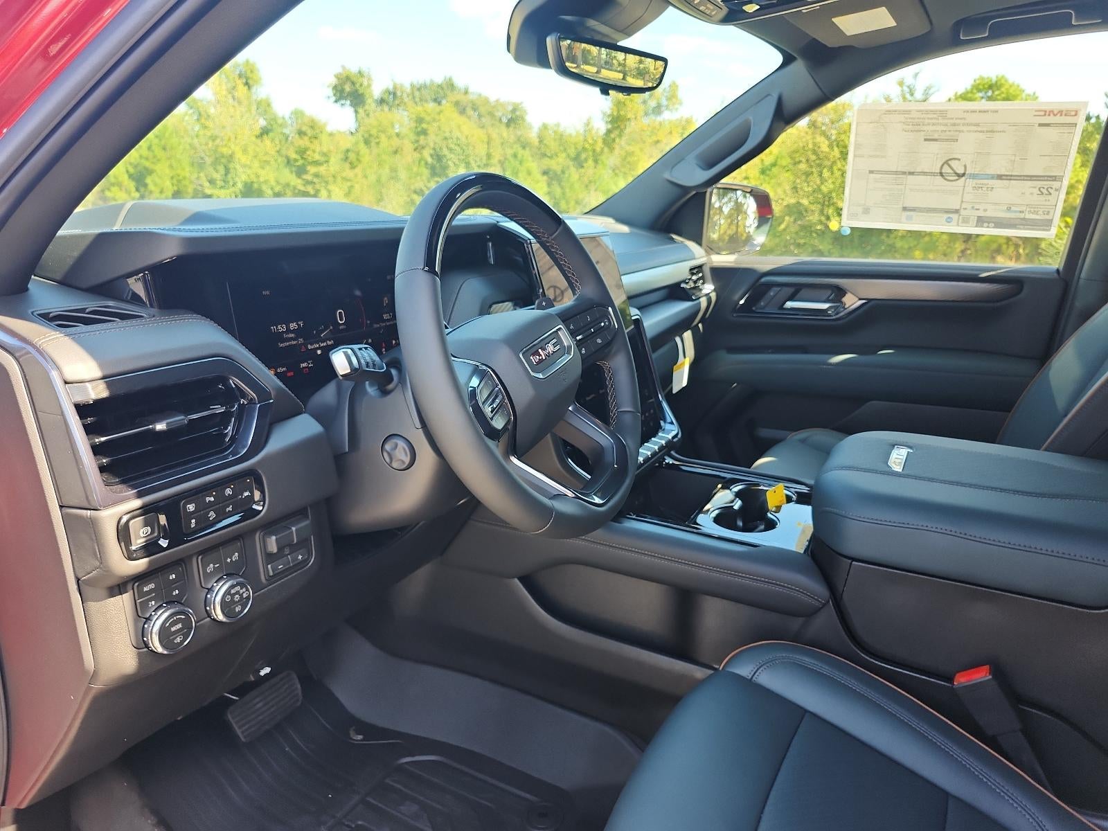 2027 GMC Yukon 4WD 4dr AT4