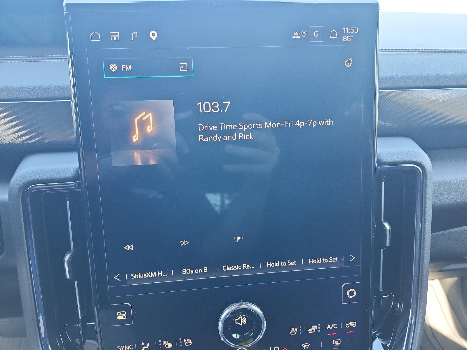 2027 GMC Yukon 4WD 4dr AT4