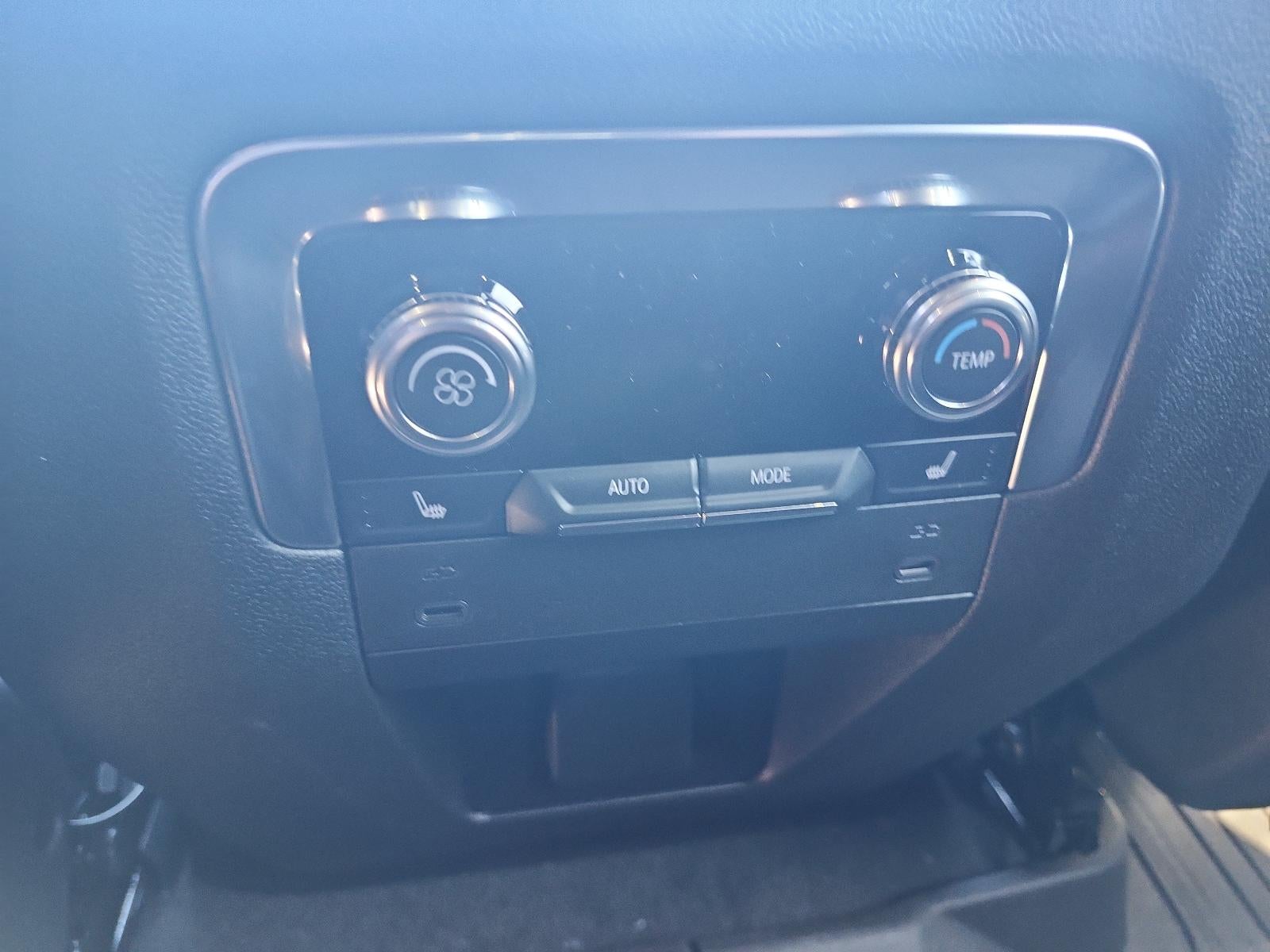 2027 GMC Yukon 4WD 4dr AT4
