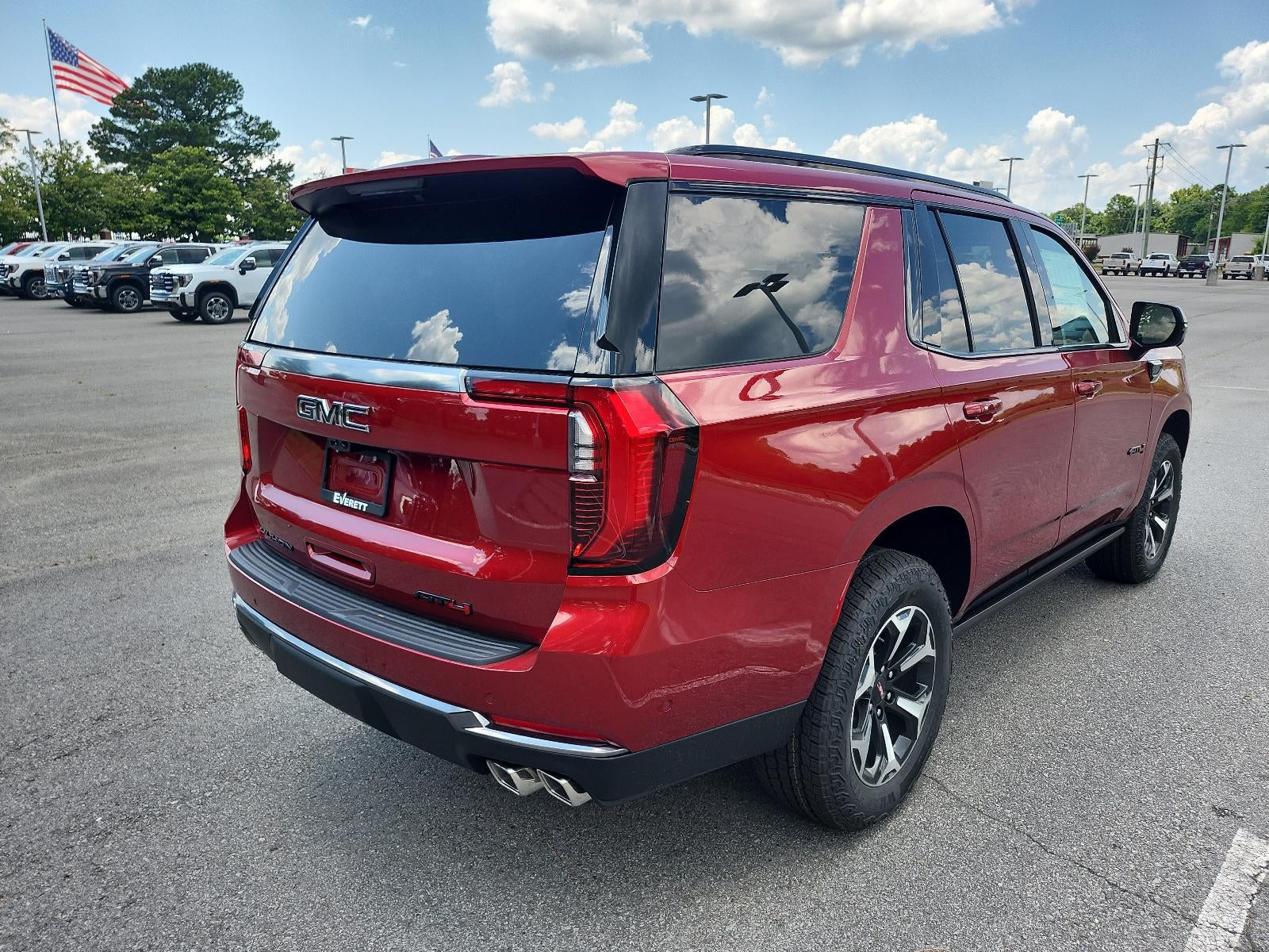 2026 GMC Yukon 4WD 4dr AT4