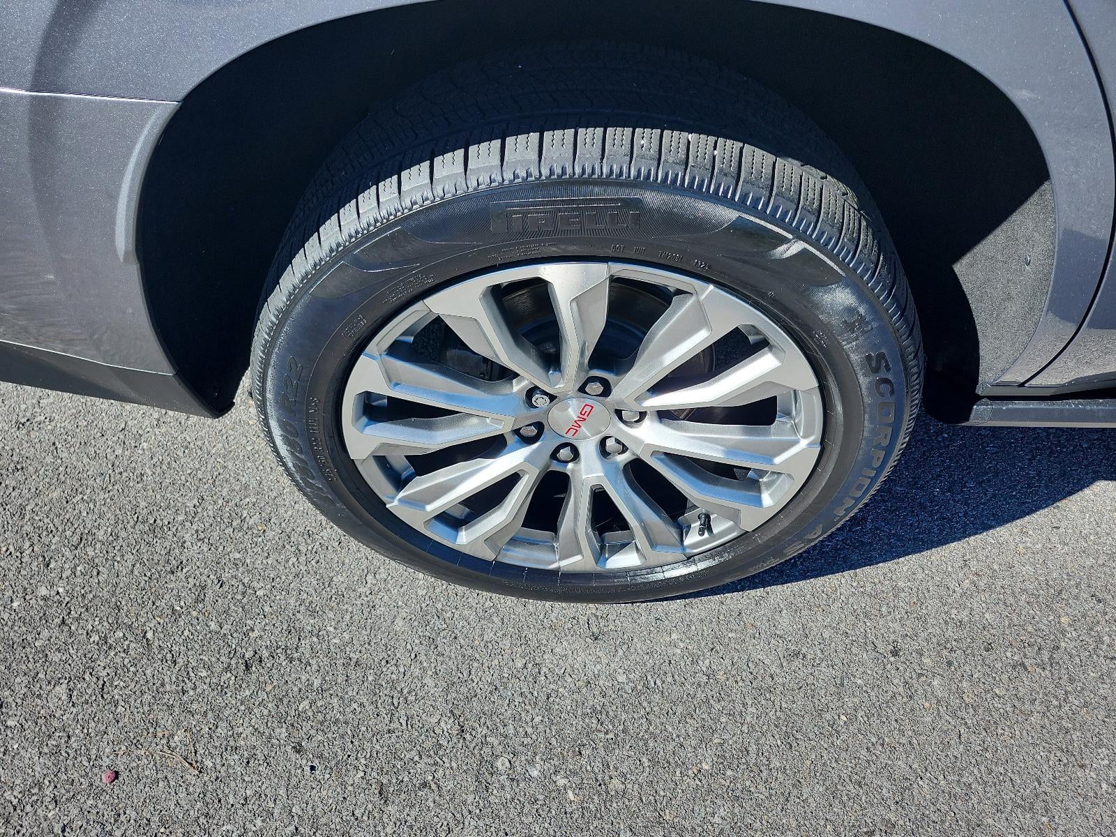 2022 GMC Yukon Denali