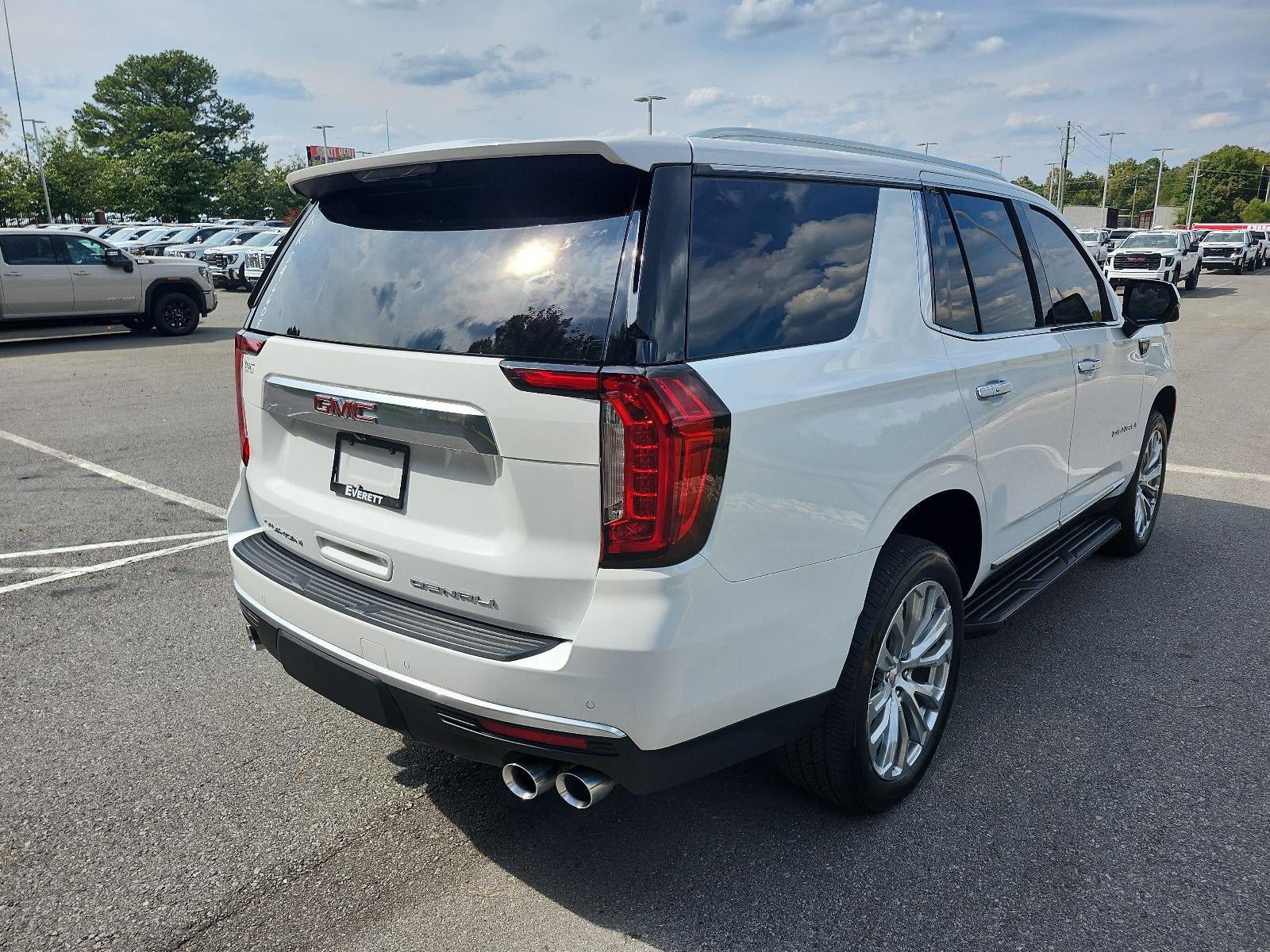 2024 GMC Yukon Denali