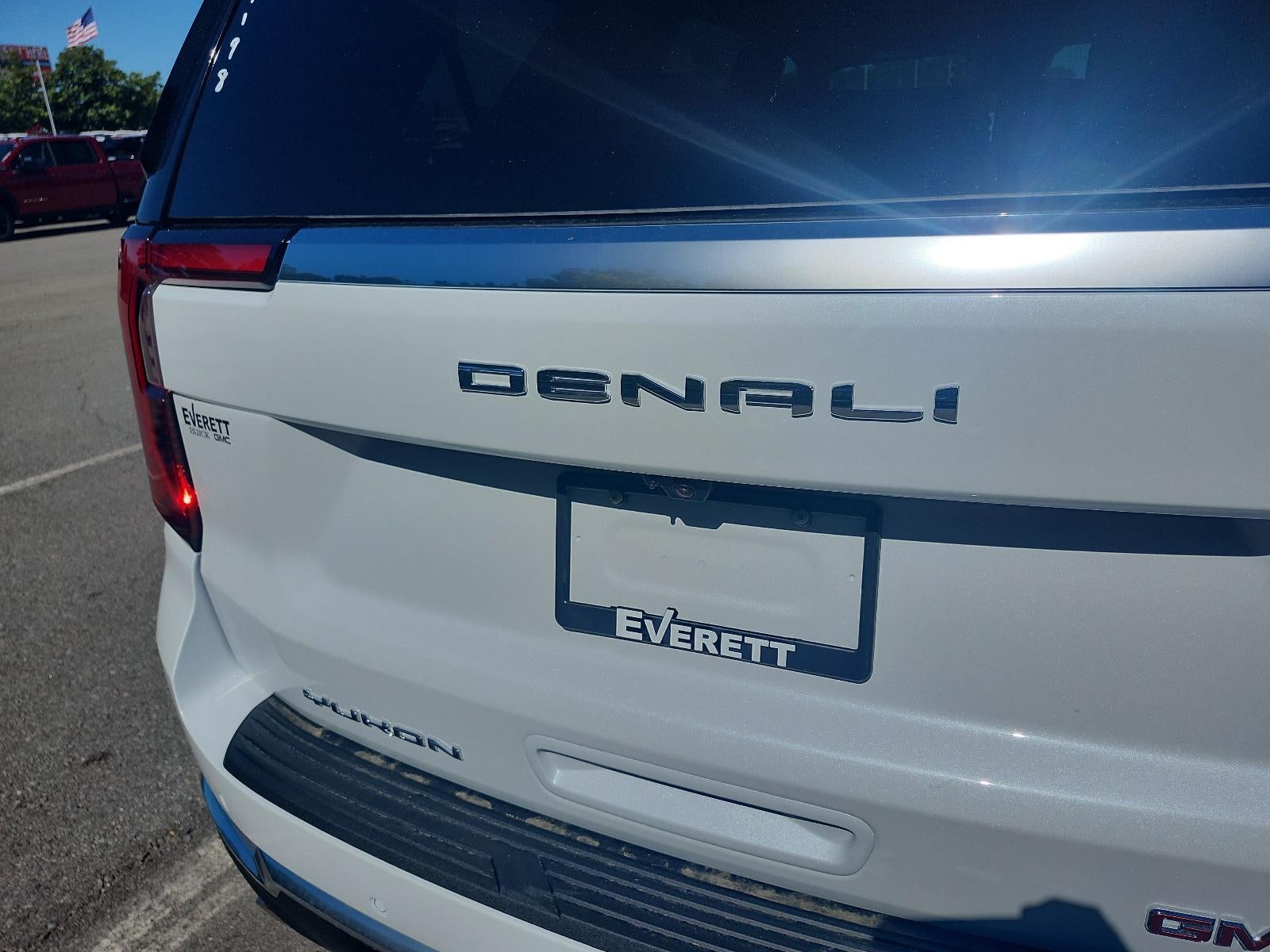 2027 GMC Yukon 4WD 4dr Denali