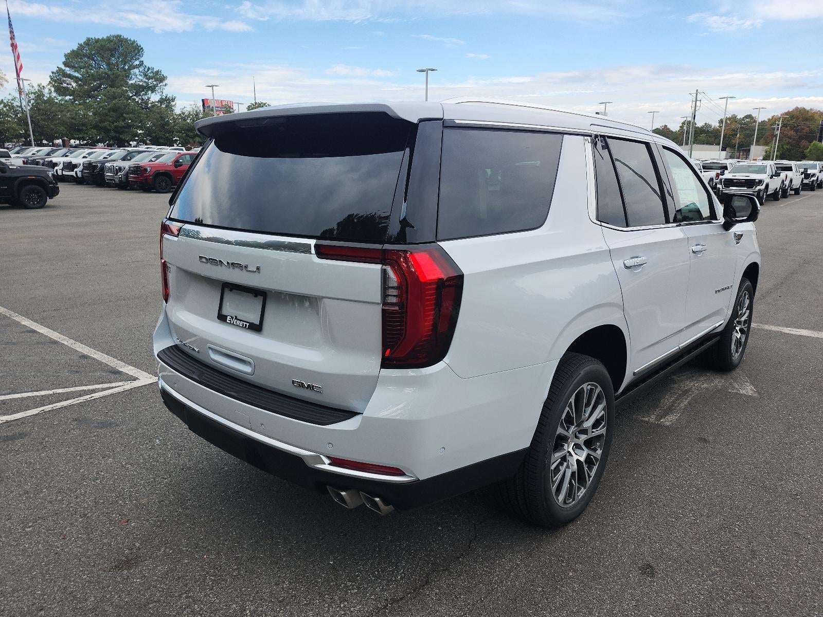 2027 GMC Yukon 4WD 4dr Denali