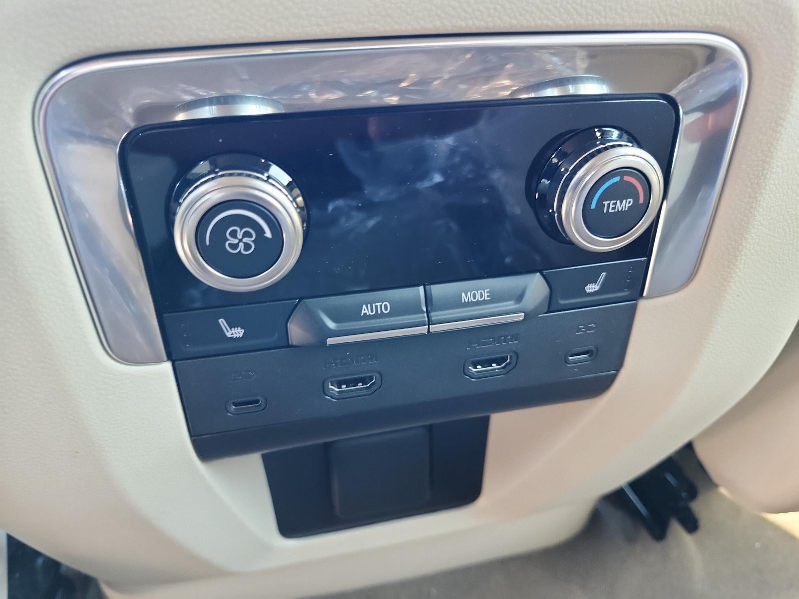 2027 GMC Yukon 4WD 4dr Denali