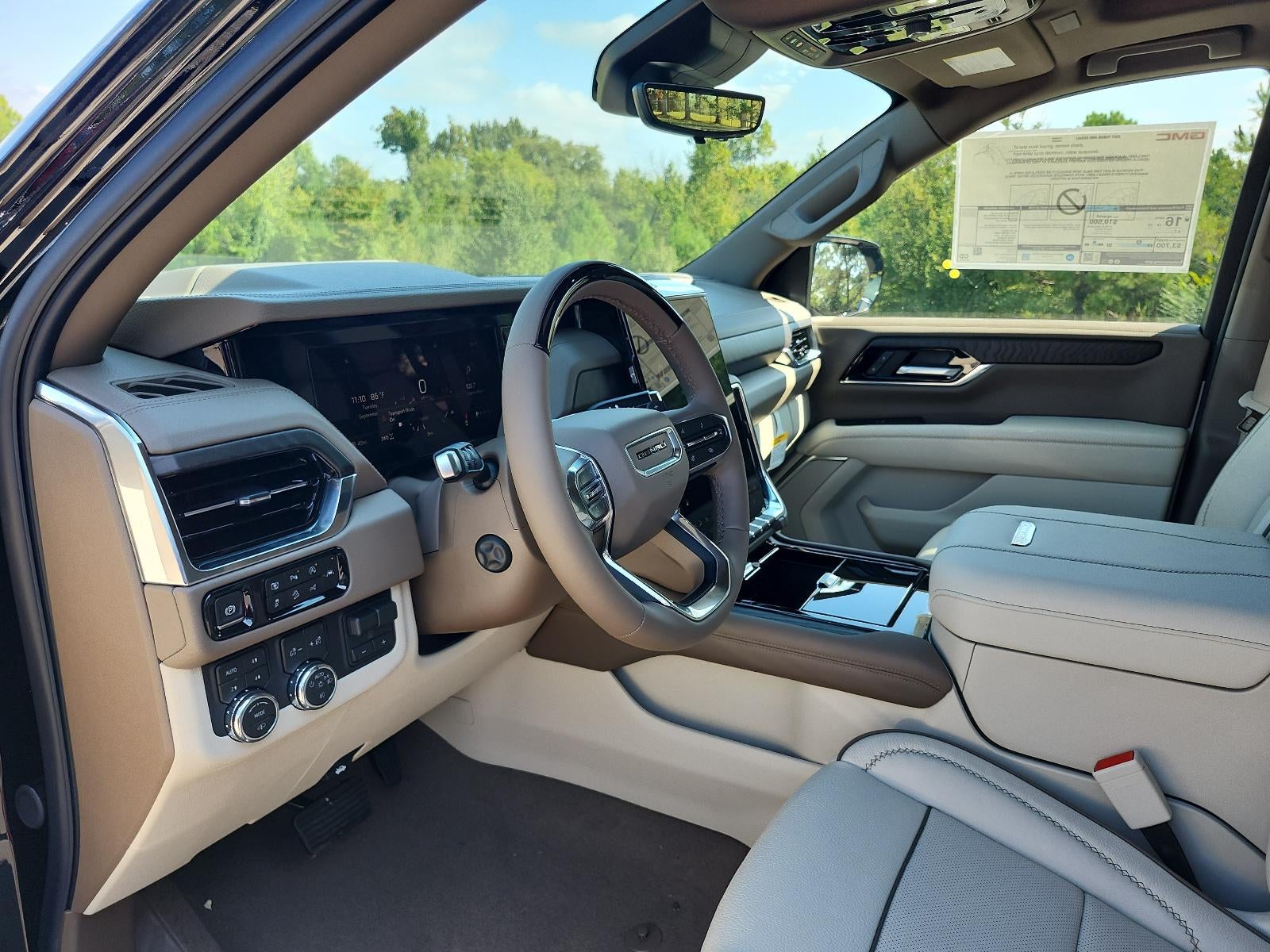 2027 GMC Yukon 4WD 4dr Denali