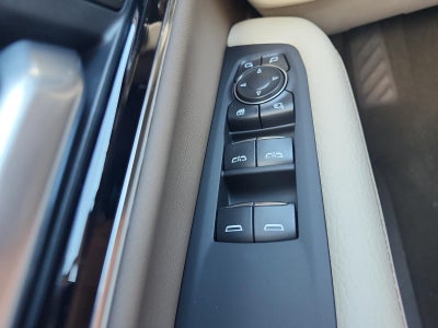 2027 GMC Yukon 4WD 4dr Denali