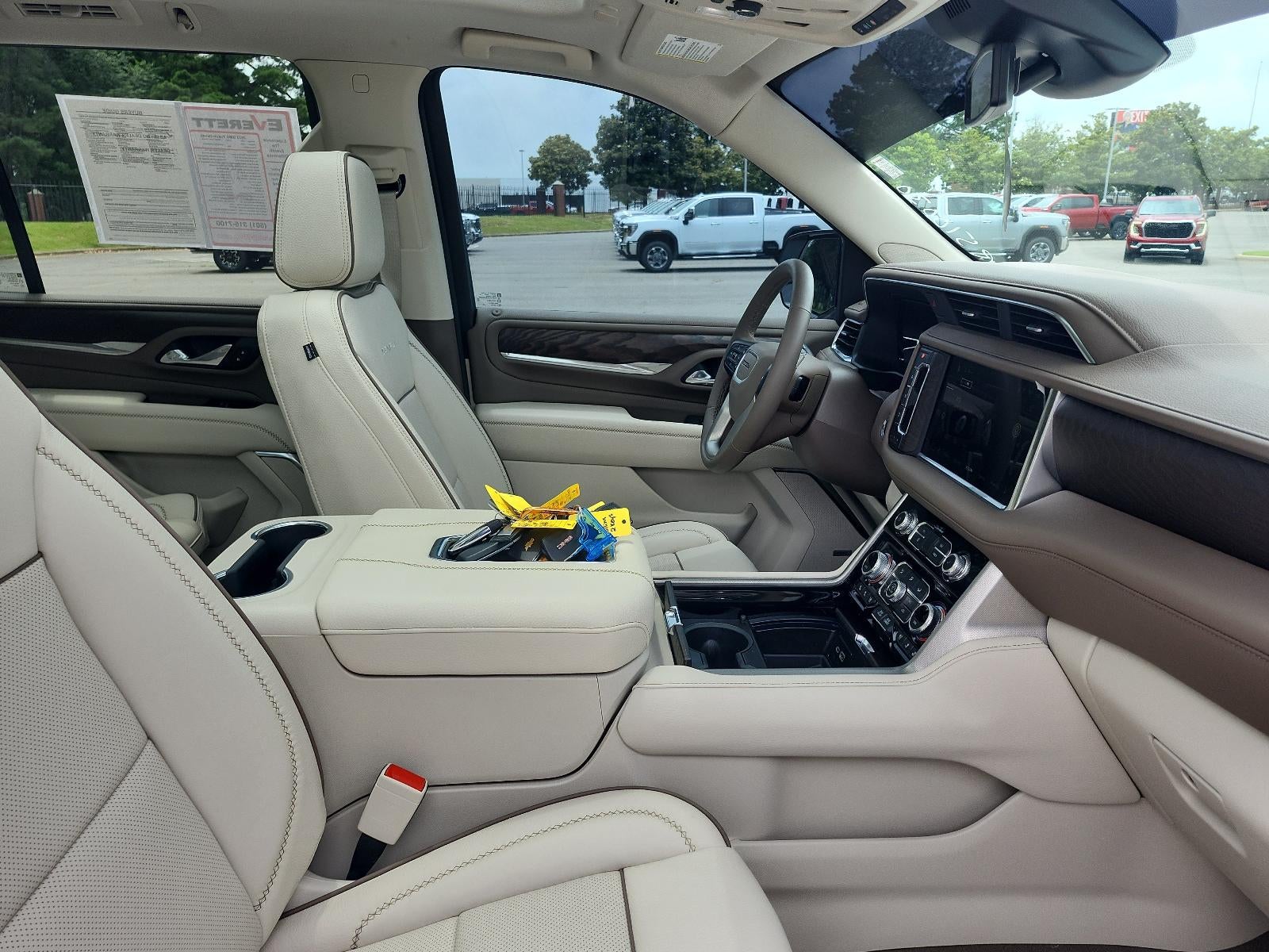 2023 GMC Yukon Denali