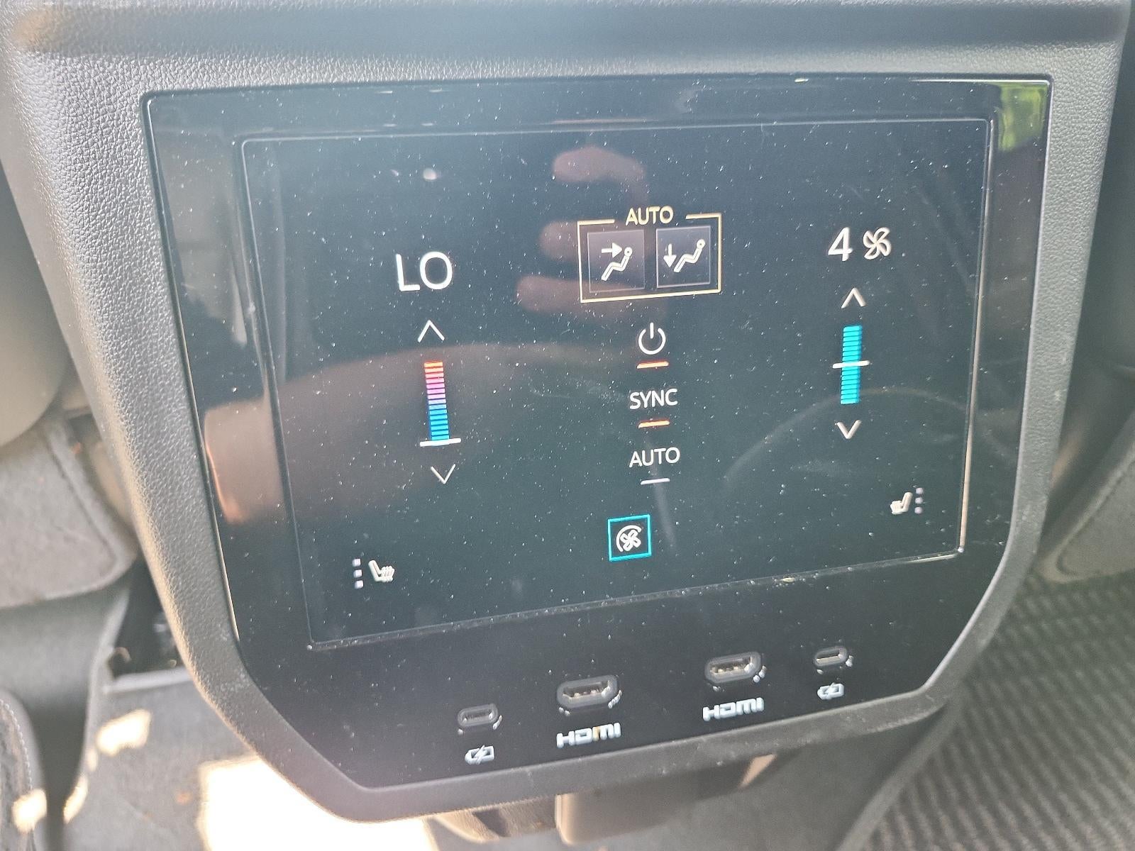 2025 GMC Yukon Denali Ultimate