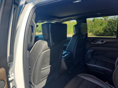 2025 GMC Yukon Denali Ultimate