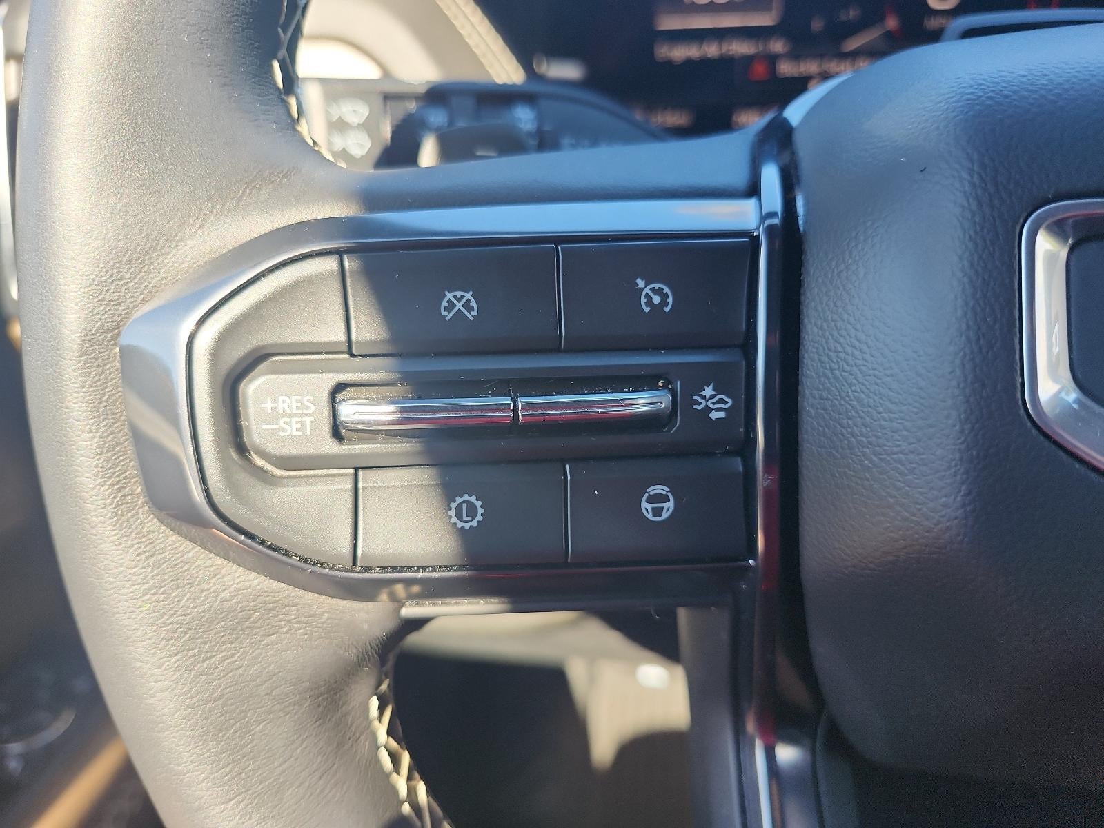 2025 GMC Yukon Denali Ultimate