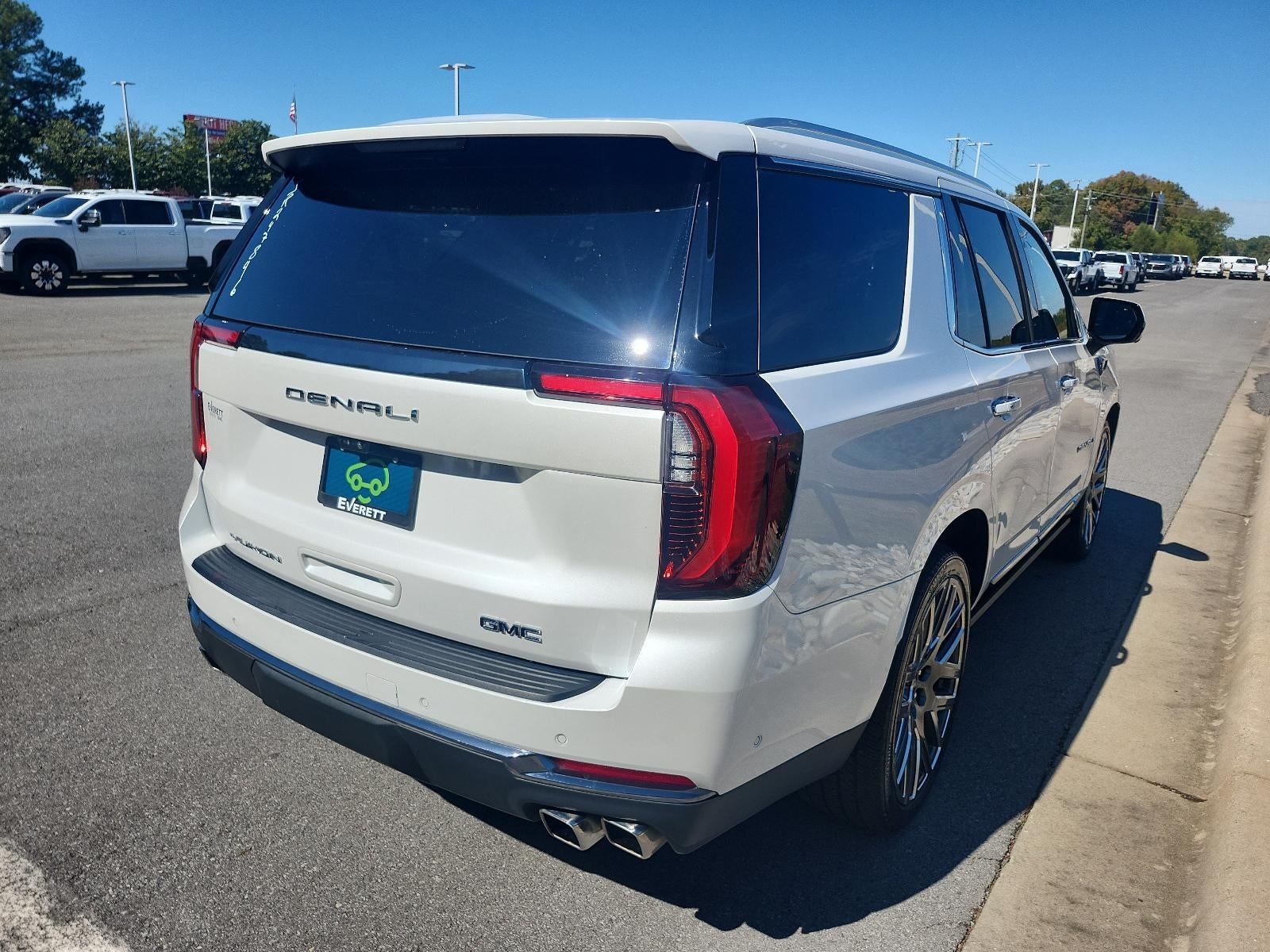 2025 GMC Yukon Denali Ultimate