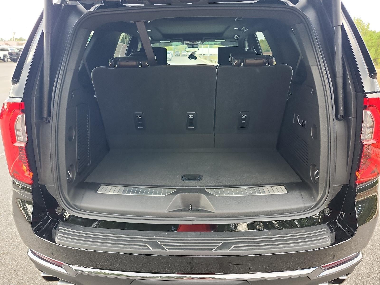 2025 GMC Yukon Denali Ultimate