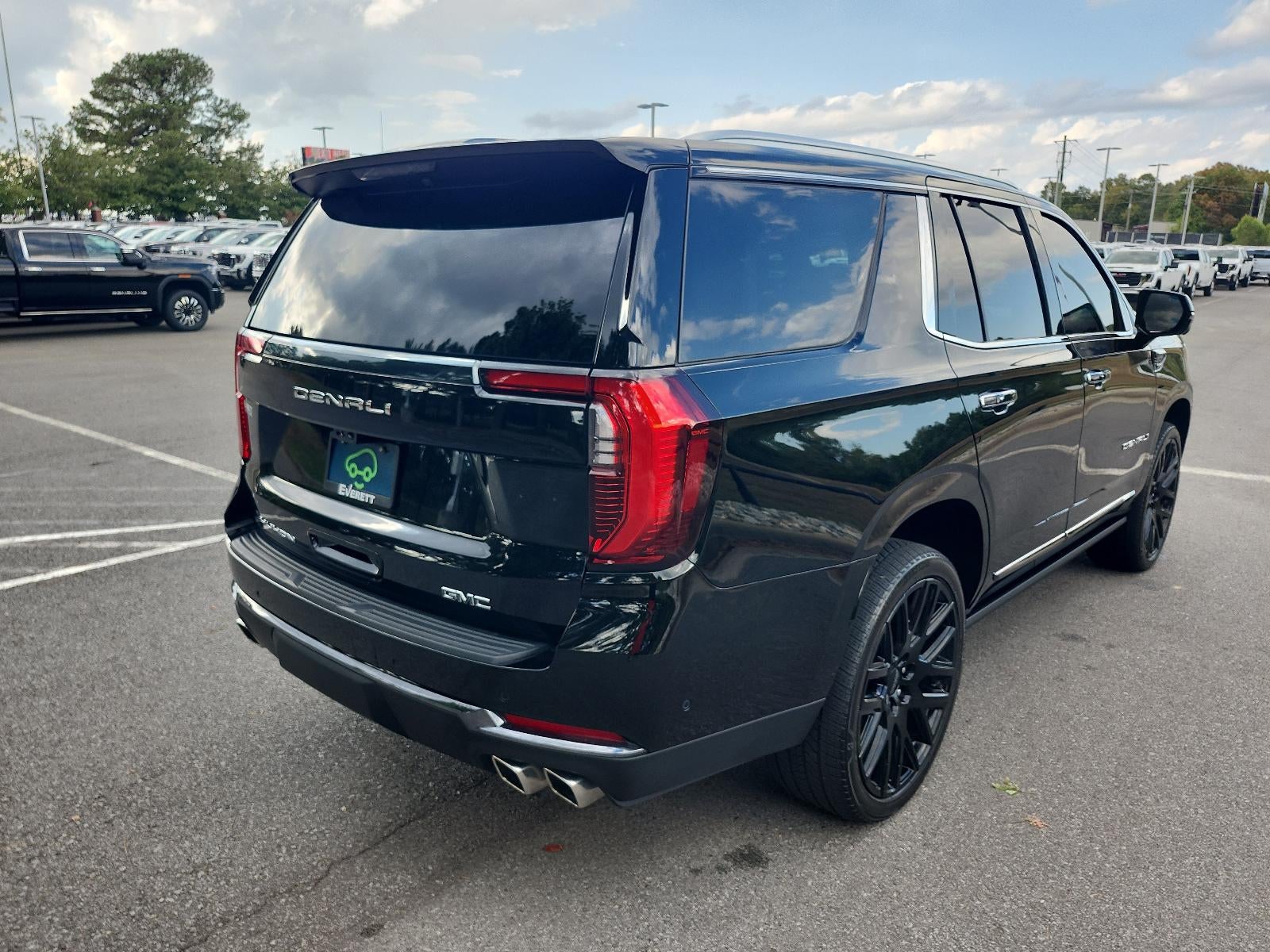 2025 GMC Yukon Denali Ultimate