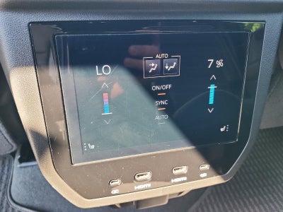 2025 GMC Yukon Denali Ultimate
