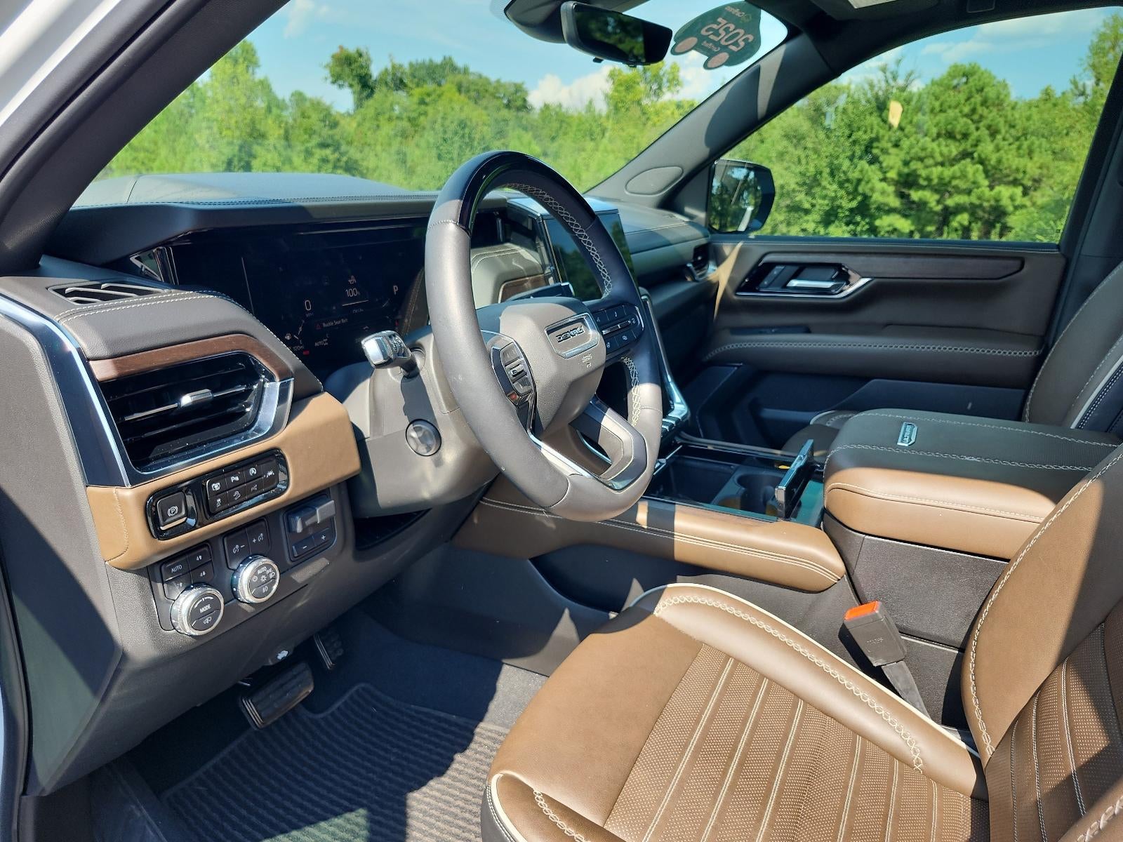 2025 GMC Yukon Denali Ultimate