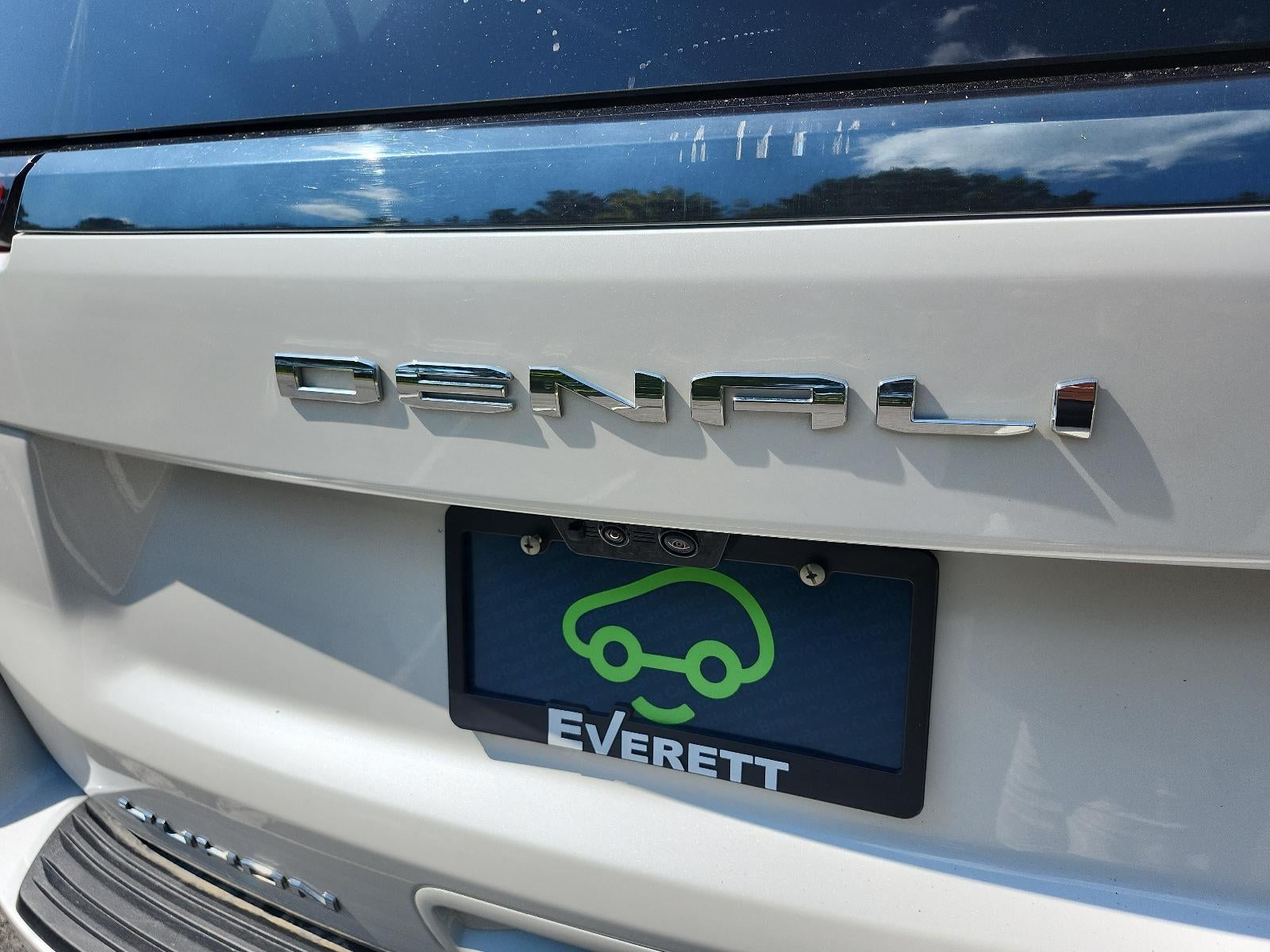 2025 GMC Yukon Denali Ultimate