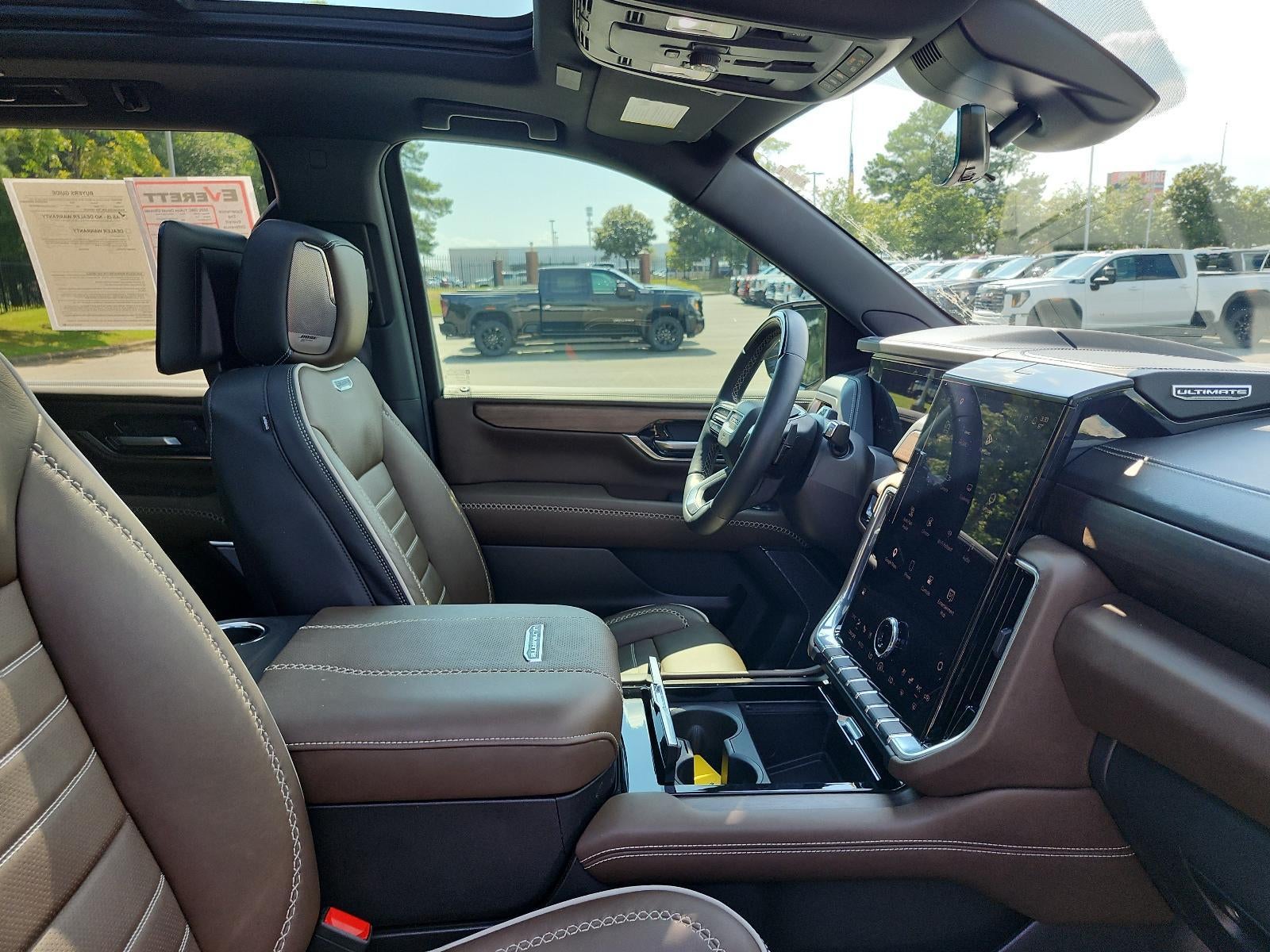 2025 GMC Yukon Denali Ultimate