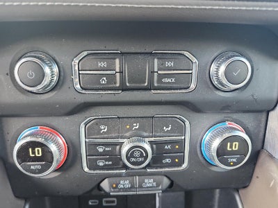 2024 GMC Yukon XL SLE