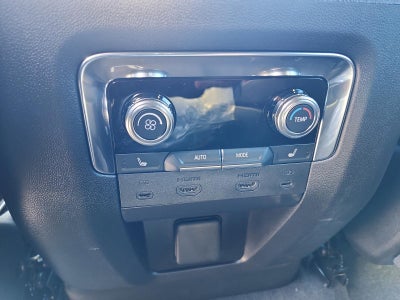 2026 GMC Yukon XL 4WD 4dr Elevation