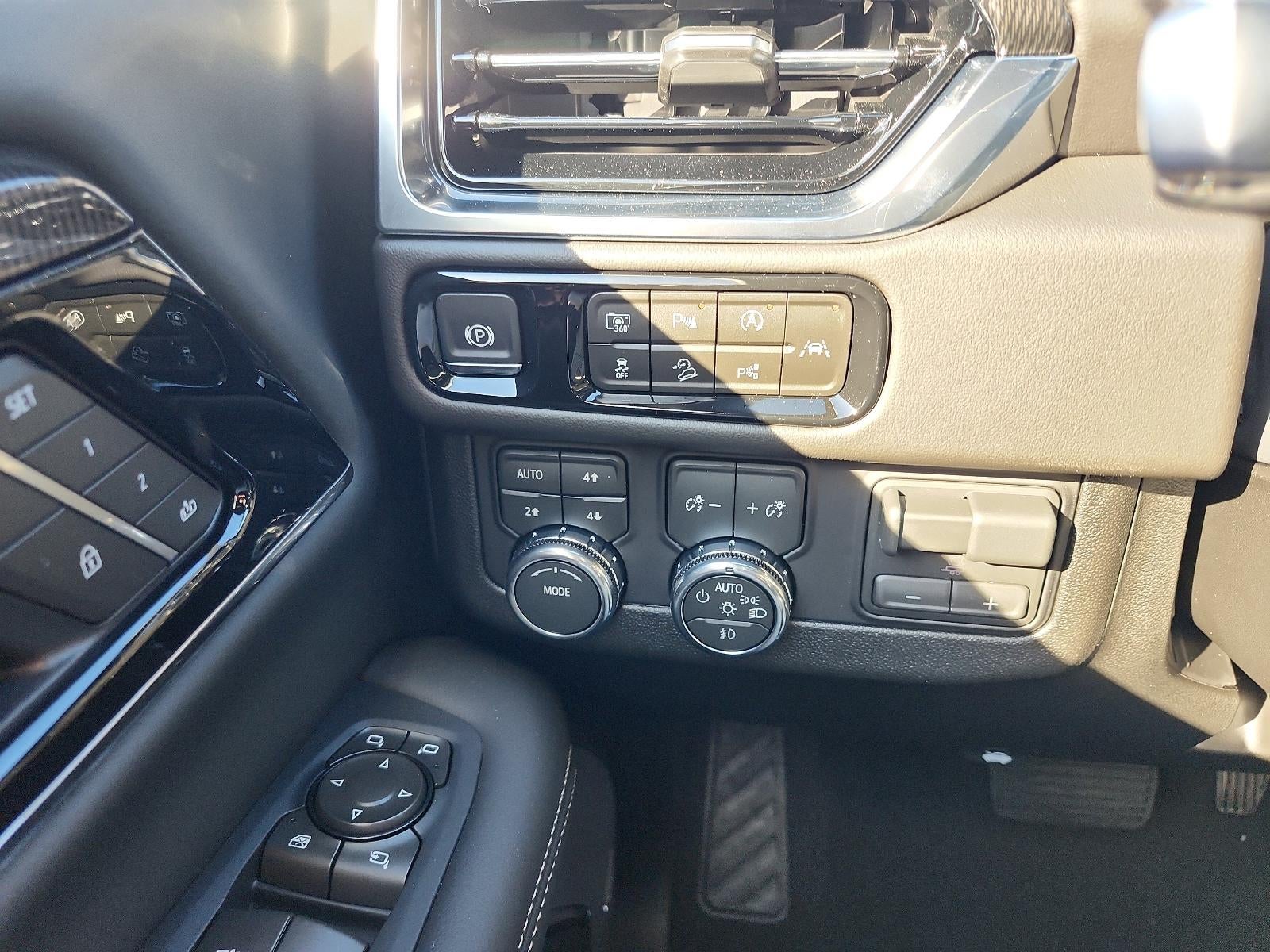 2026 GMC Yukon XL 4WD 4dr Elevation