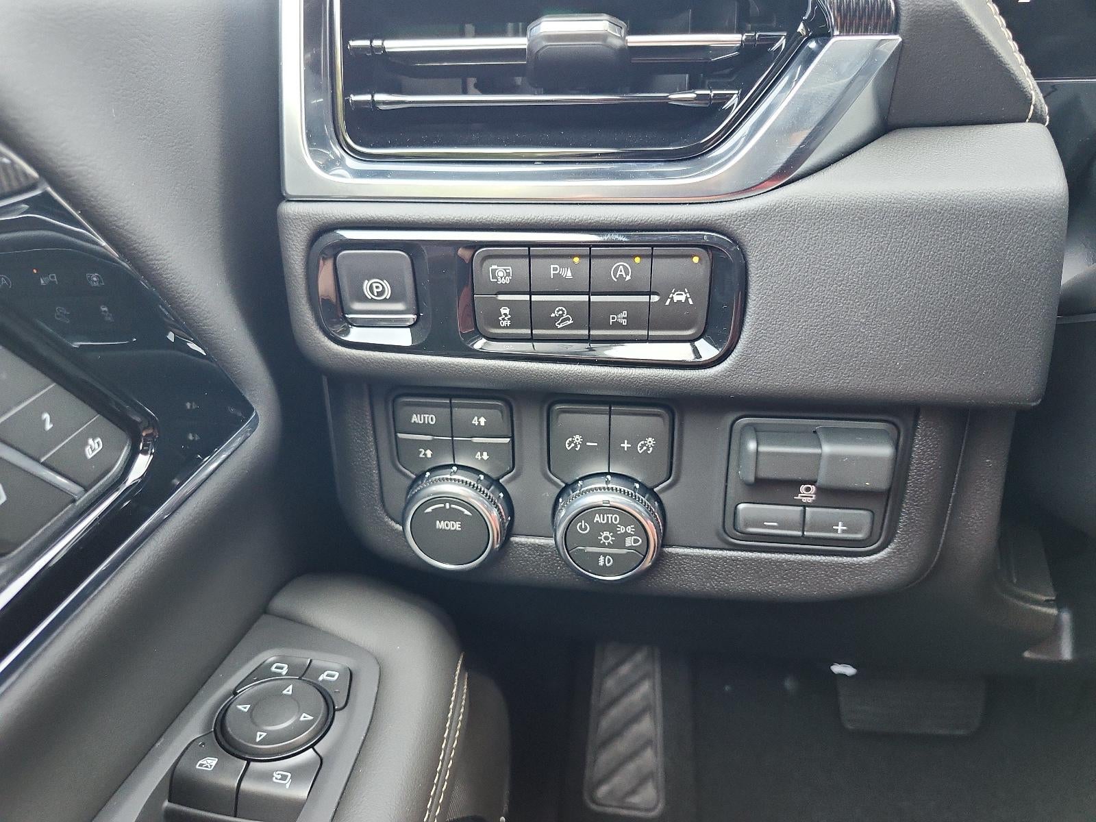 2026 GMC Yukon XL 4WD 4dr Elevation