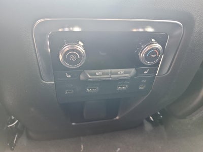 2026 GMC Yukon XL 4WD 4dr Elevation
