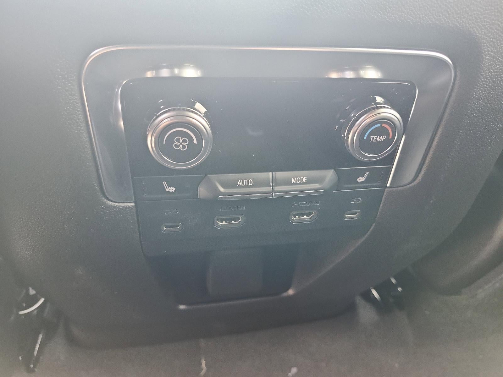 2026 GMC Yukon XL 4WD 4dr Elevation