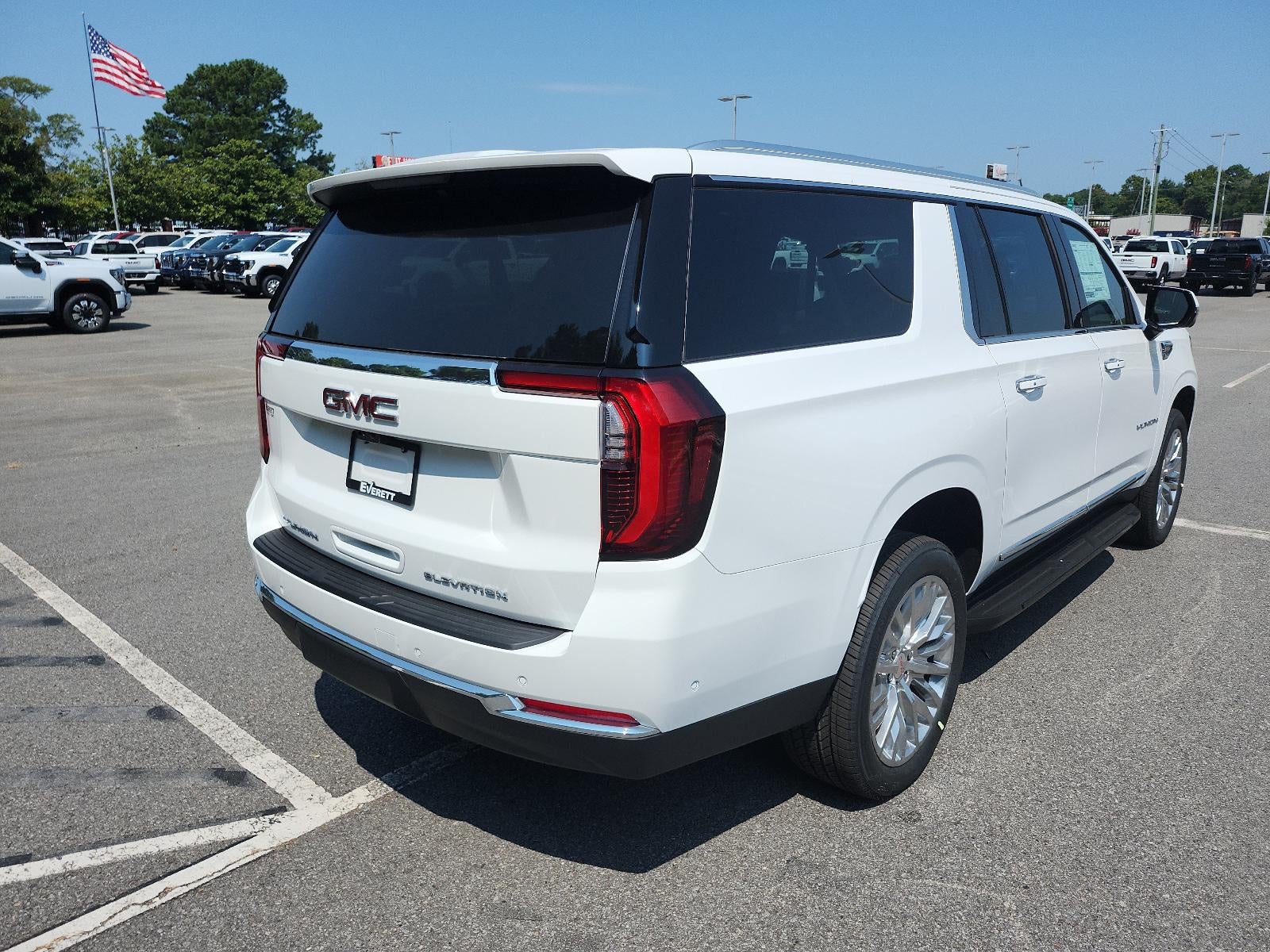 2026 GMC Yukon XL 4WD 4dr Elevation