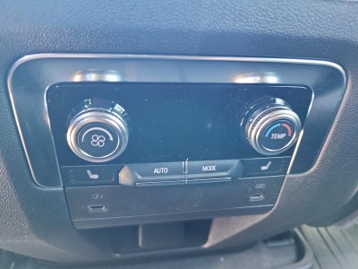 2026 GMC Yukon XL 4WD 4dr AT4
