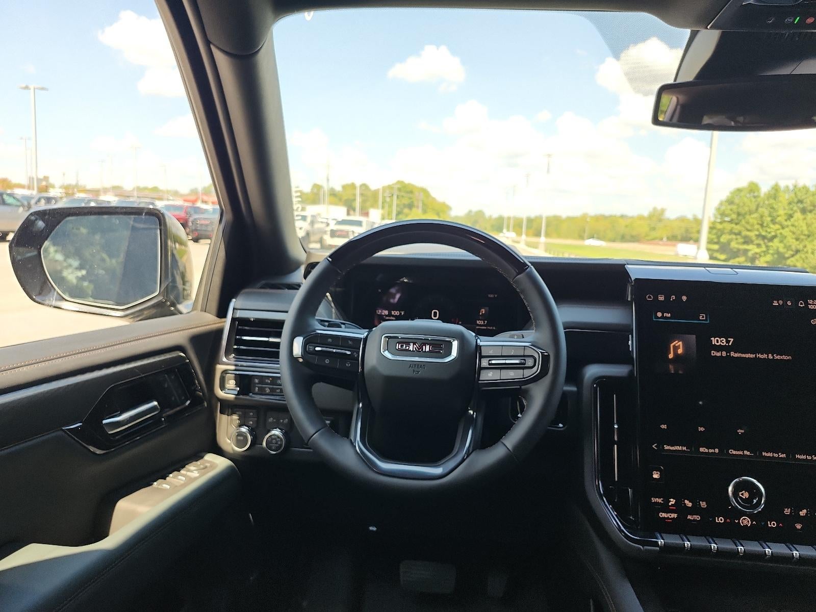 2026 GMC Yukon XL 4WD 4dr AT4
