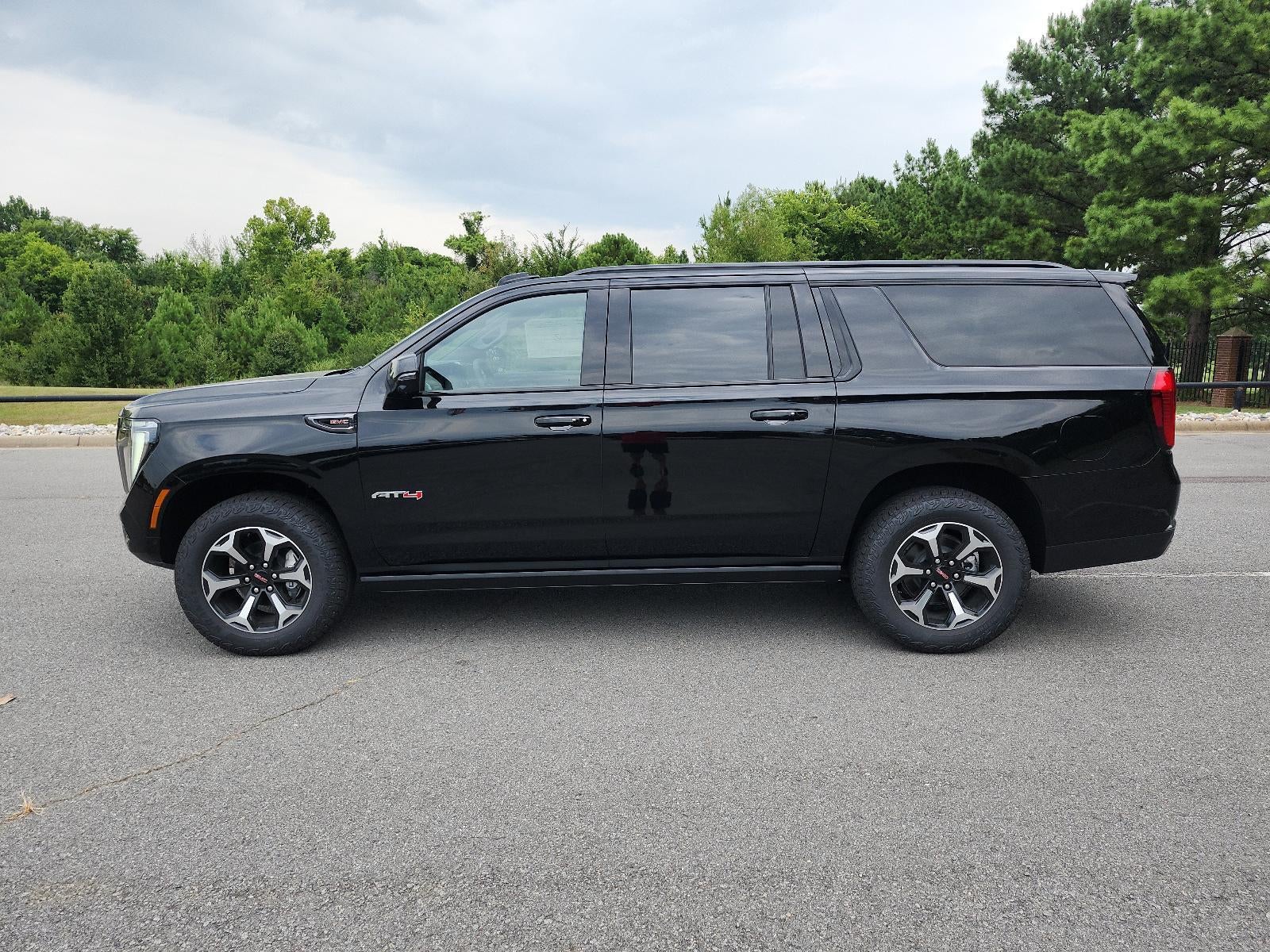 2026 GMC Yukon XL 4WD 4dr AT4
