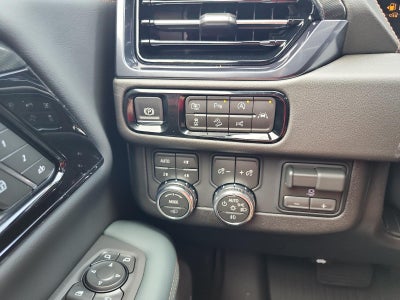 2026 GMC Yukon XL 4WD 4dr AT4